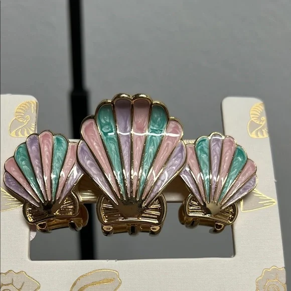 Piper K | Pastel Colored Metal Seashell Hair Clips - Picture 2 of 3